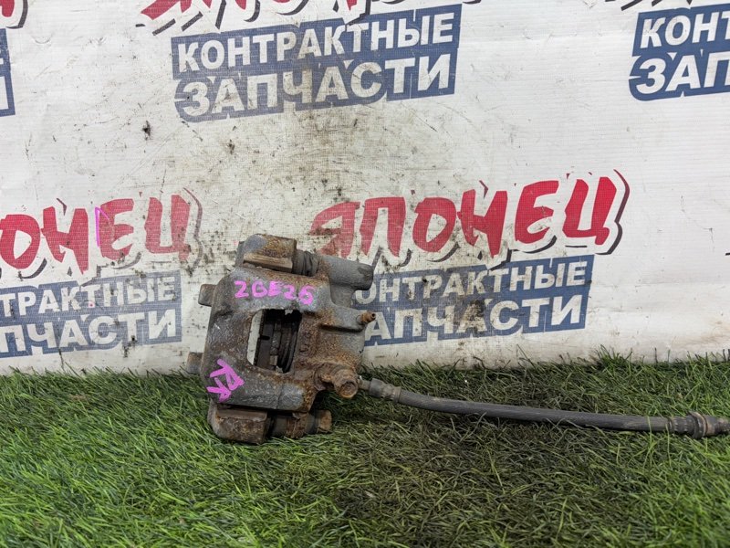 Суппорт TOYOTA WISH ZGE25 2ZR-FAE задний правый (б/у)