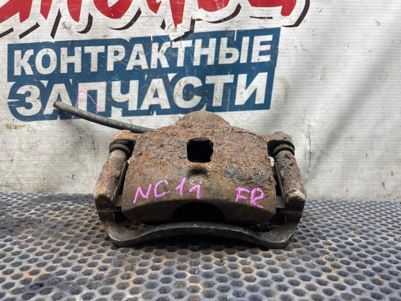 Суппорт NISSAN TIIDA NC11 HR15DE 2010 передний правый (б/у)