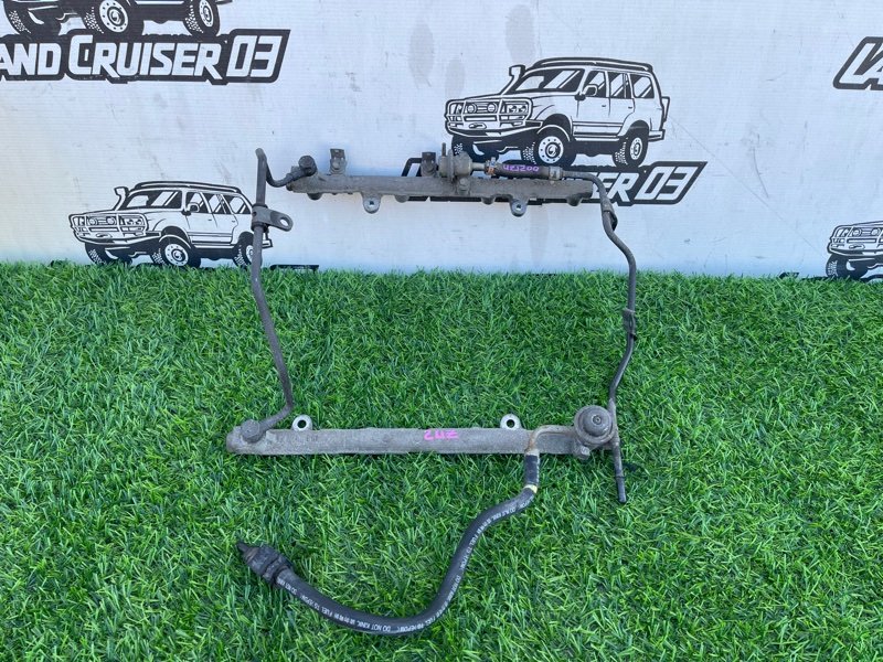 Топливная рейка TOYOTA LAND CRUISER UZJ200 2UZ-FE (б/у)