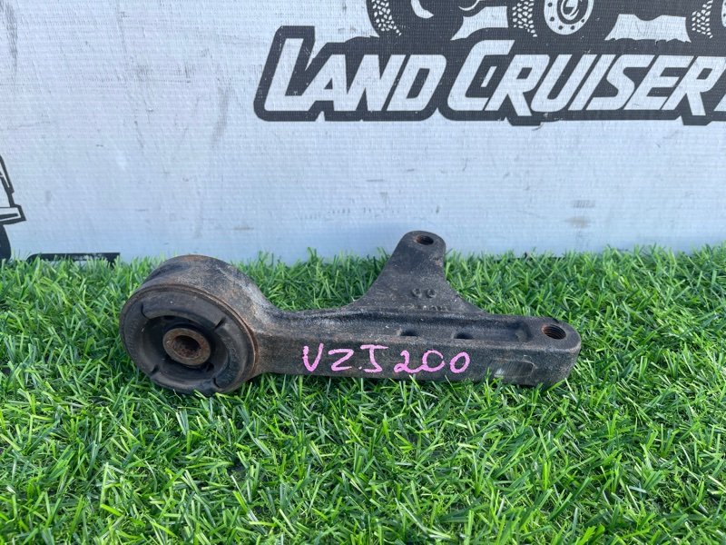 Подушка редуктора TOYOTA LAND CRUISER UZJ200 2UZ-FE передняя (б/у)