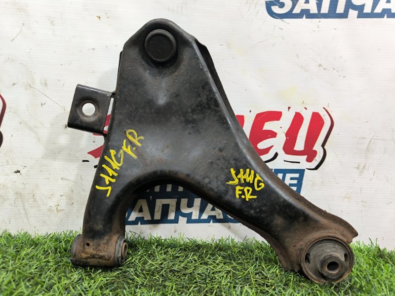 Рычаг нижний DAIHATSU TERIOS KID J111G EF-DET передний правый (б/у) Рычаг нижний DAIHATSU TERIOS KID J111G EF-DET передний правый (б/у)