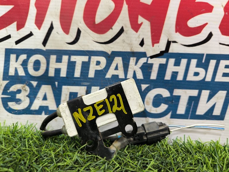 Резистор TOYOTA COROLLA SPACIO NZE121 1NZ-FE 2001 (б/у)