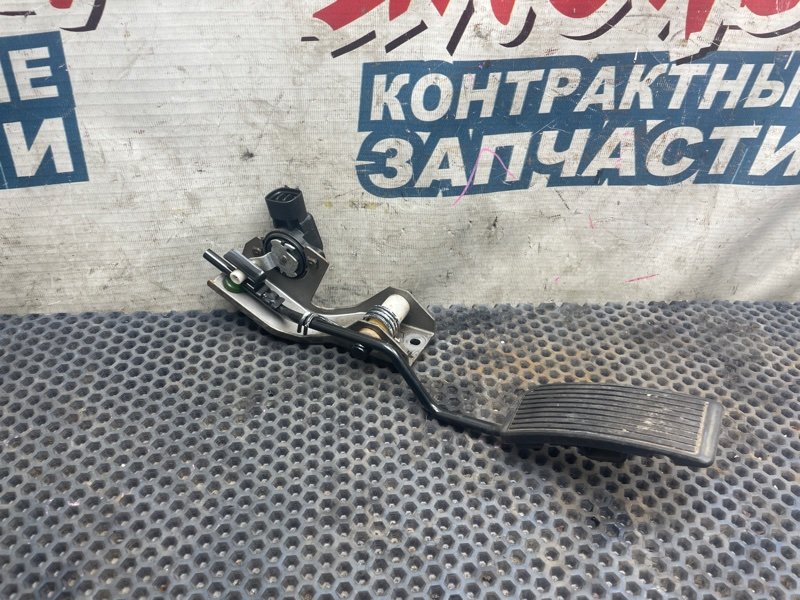 Педаль газа NISSAN X-TRAIL NT30 QR20DE 2005 (б/у)