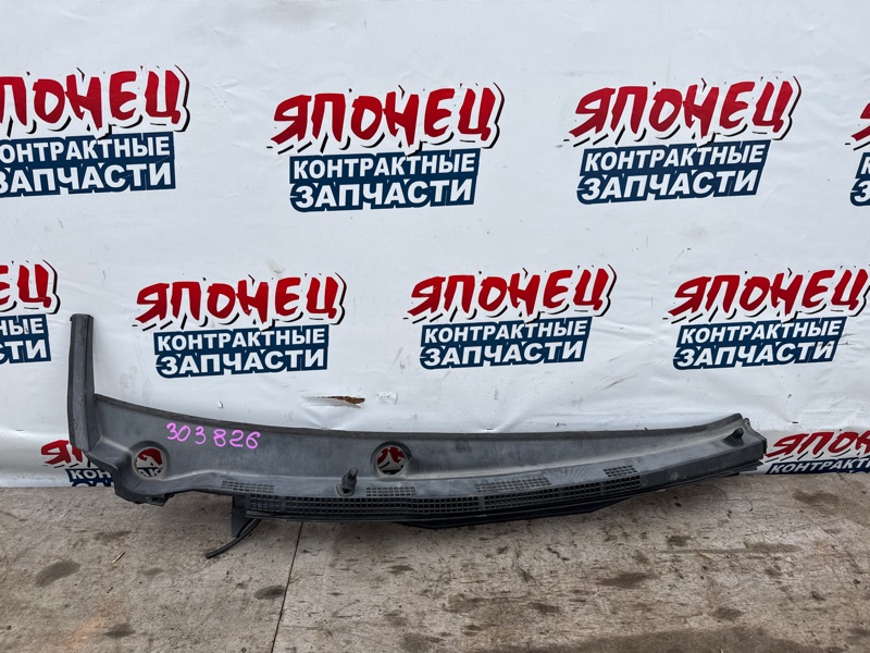 Решетка, жабо под дворники HONDA STREAM RN6 R18A (б/у)