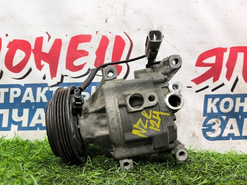 Компрессор кондиционера TOYOTA COROLLA FIELDER NZE124 1NZ-FE 2002 (б/у)