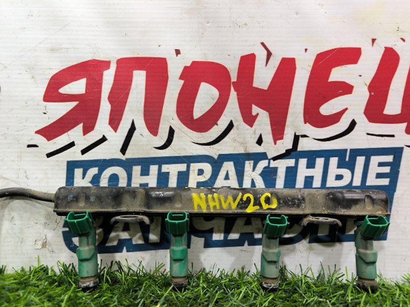 Форсунка TOYOTA PRIUS NHW20 1NZ-FXE 2004 (б/у)