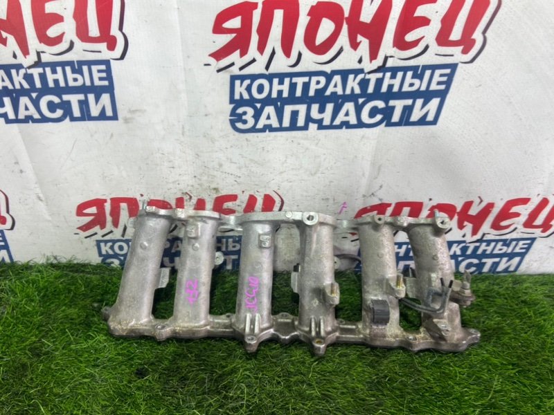 Коллектор впускной TOYOTA PROGRES JCG10 1JZ-GE (б/у)