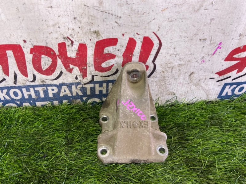 Кронштейн опоры двигателя TOYOTA MARK II JZX100 1JZ-GE правый (б/у)
