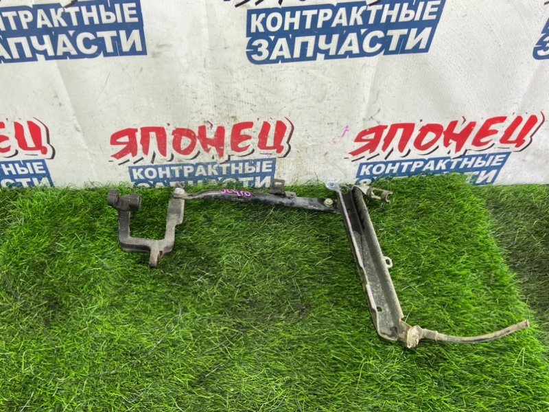 Кронштейн гидроусилителя TOYOTA PROGRES JCG10 1JZ-GE (б/у)