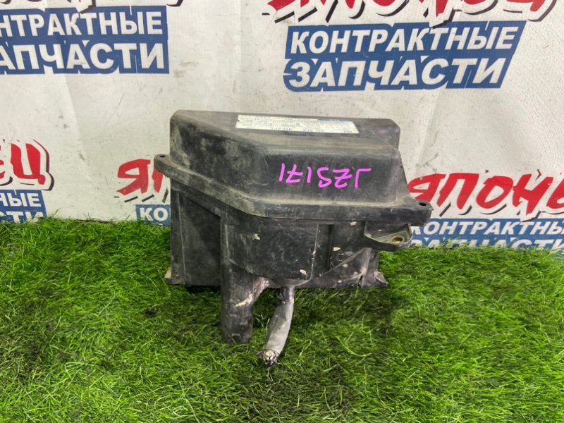 Коробка для блока efi TOYOTA CROWN JZS171 1JZ-GE (б/у)