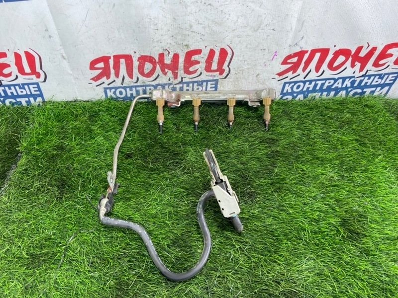 Форсунка TOYOTA WISH ZGE20 2ZR-FAE (б/у)