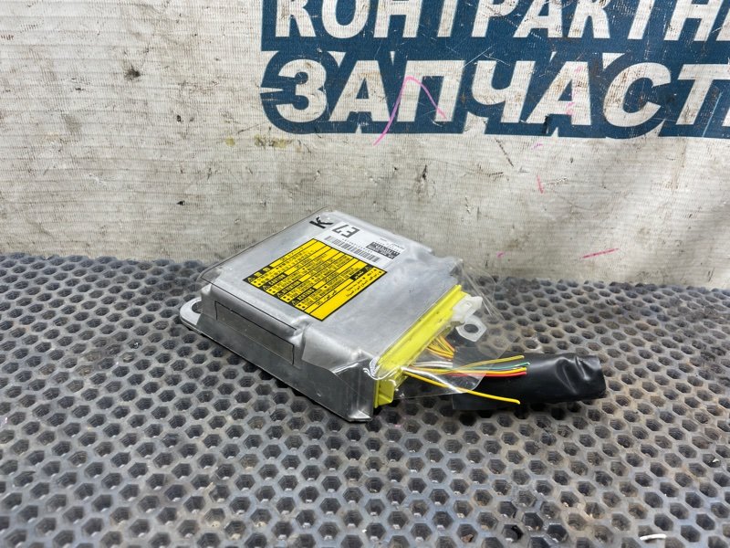 Блок airbag TOYOTA PRIUS NHW20 1NZ-FXE 2004 (б/у)