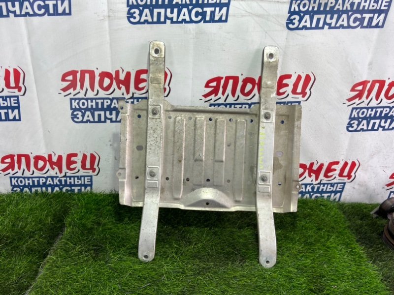 Защита двигателя SUBARU LEVORG VM4 FB16E (б/у)