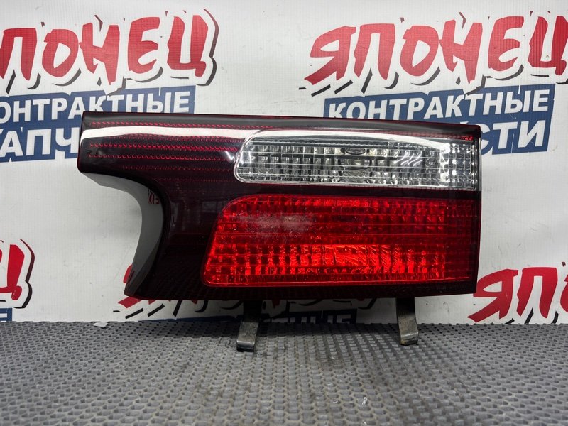 Вставка багажника TOYOTA ESTIMA ACR30 2AZ-FE 2004 задняя правая (б/у)