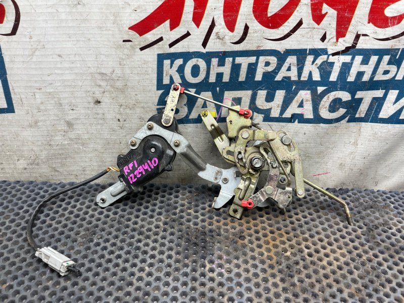 Замок двери HONDA STEPWGN RF1 B20B задний левый (б/у)