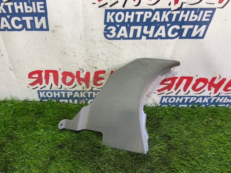 Накладка на стойку кузова TOYOTA HARRIER MCU15 1MZ-FE передняя левая (б/у)