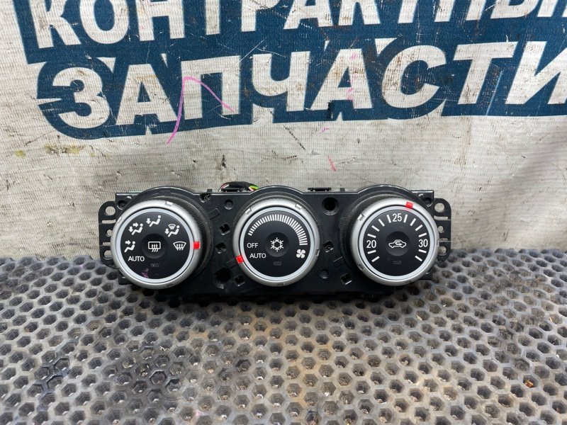 Блок управления климат-контролем MITSUBISHI OUTLANDER CW5W 4B12 (б/у)