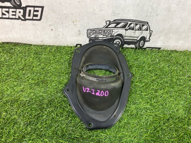Пыльник рулевой колонки TOYOTA LAND CRUISER UZJ200 2UZ-FE (б/у)