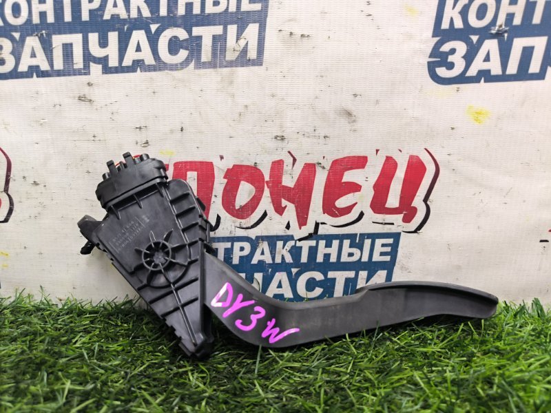 Педаль газа MAZDA DEMIO DY3W ZJVE 2006 (б/у)