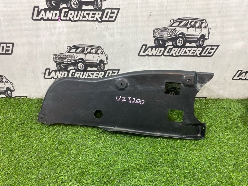 Защита бампера TOYOTA LAND CRUISER UZJ200 2UZ-FE задняя правая (б/у)
