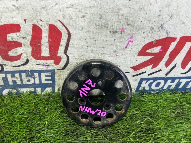 Шкив помпы TOYOTA PRIUS NHW20 1NZ-FXE (б/у)