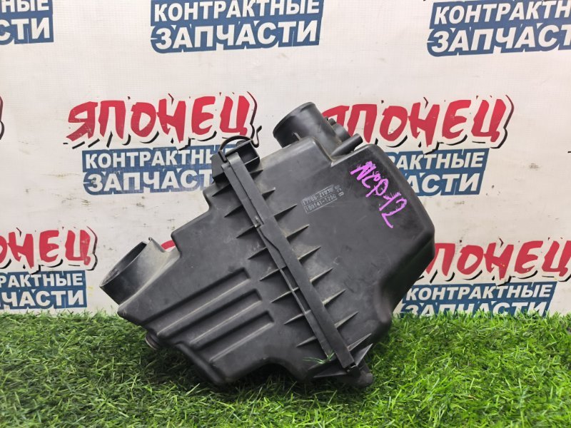 Корпус воздушного фильтра TOYOTA PLATZ NCP12 1NZ-FE 2001 (б/у)