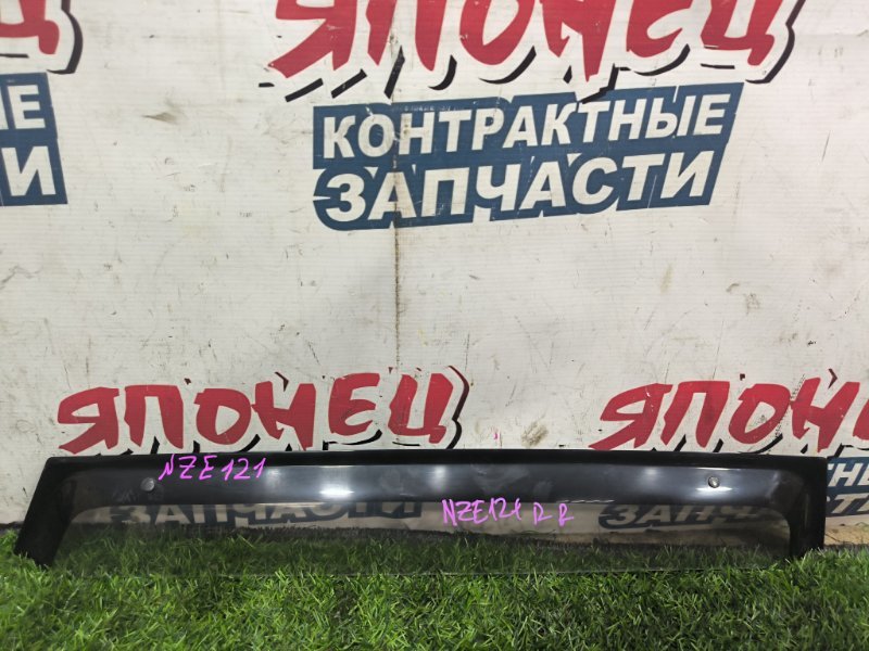 Ветровик TOYOTA COROLLA SPACIO NZE121 1NZ-FE задний правый (б/у)