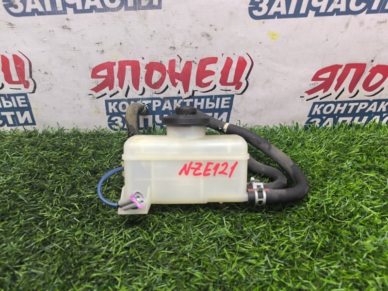 Бачок для тормозной жидкости TOYOTA COROLLA SPACIO NZE121 1NZ-FE (б/у)