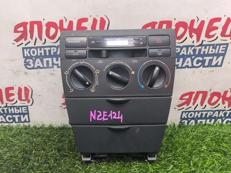 Блок управления климат-контролем TOYOTA COROLLA FIELDER NZE124 1NZ-FE (б/у)