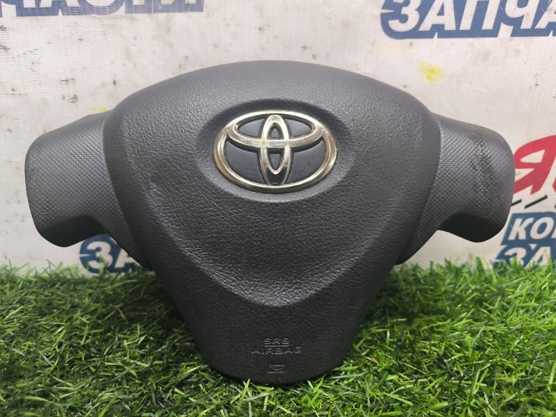 AIRBAG на руль TOYOTA ISIS ZGM10 2ZR-FAE (б/у)