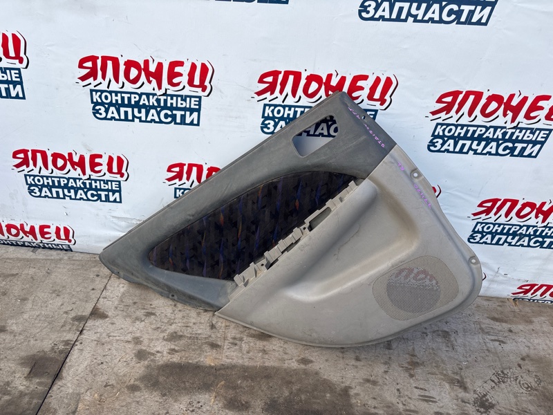 Обшивка двери TOYOTA CALDINA ST215 3S-GTE задняя левая (б/у)