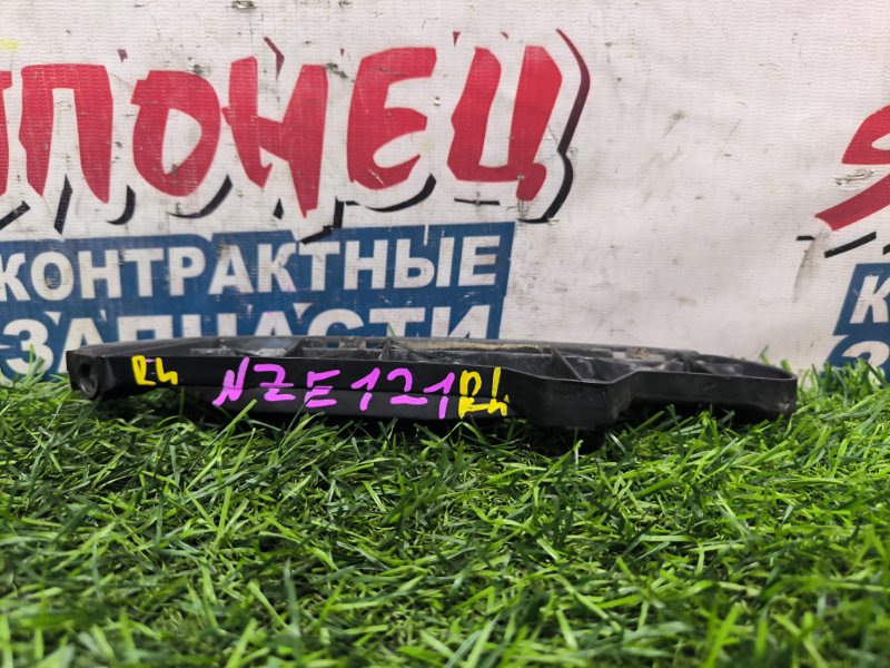 Крепление бампера TOYOTA COROLLA SPACIO NZE121 1NZ-FE 2002 заднее левое (б/у)