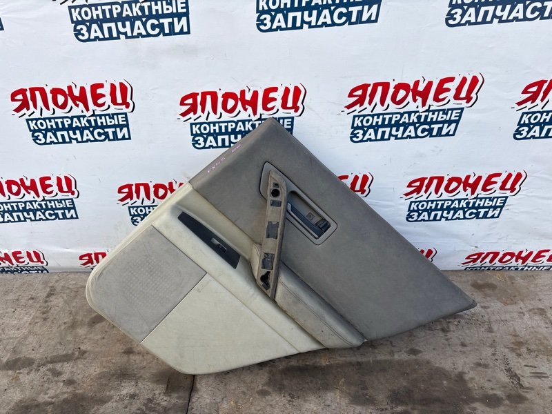 Обшивка двери INFINITI FX45 S50 VK45DE задняя правая (б/у)