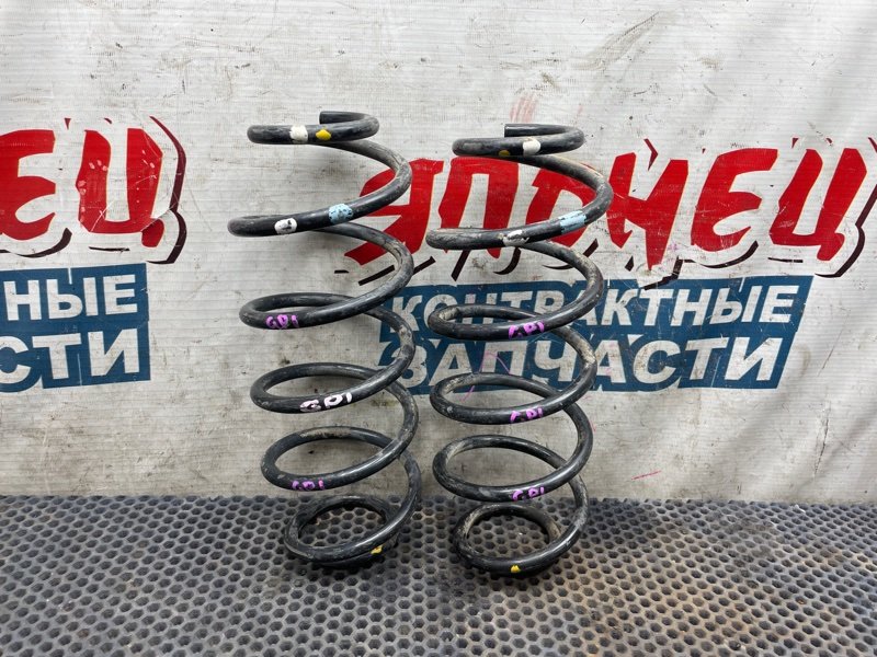 Пружина HONDA FIT GP1 LDA задняя (б/у)