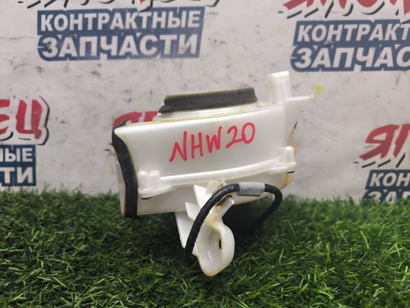 Мотор охлаждения батареи TOYOTA PRIUS NHW20 1NZ-FXE 2004 (б/у)