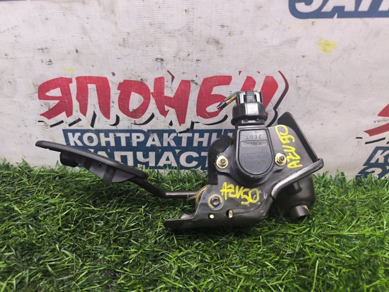 Педаль газа TOYOTA VISTA AZV50 1AZ-FSE 2002 (б/у)