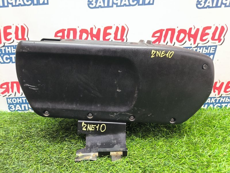 Бардачок между сиденьями TOYOTA WISH ZNE10 1ZZ-FE 2006 (б/у)