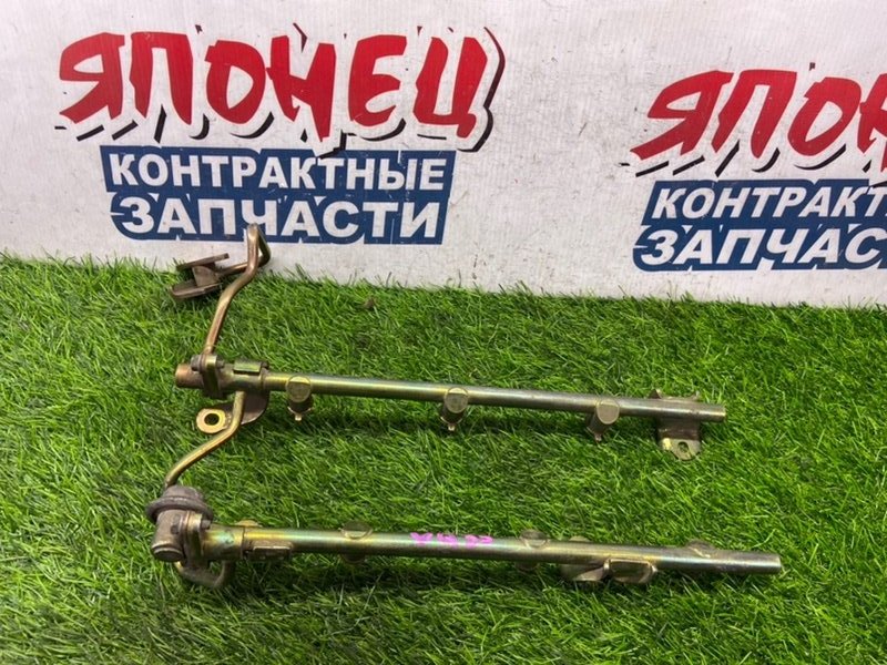 Топливная рейка NISSAN ELGRAND E51 VQ35DE (б/у)