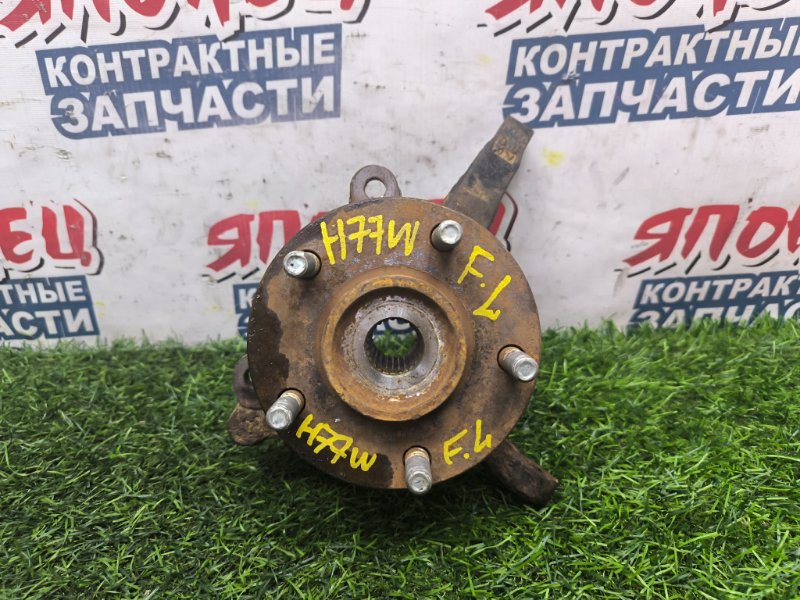 Ступица MITSUBISHI PAJERO IO H77W 4G94 передняя правая (б/у)