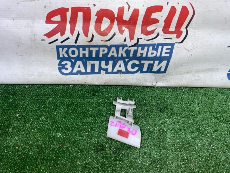 Крепление бампера TOYOTA PRIUS ZVW30 2ZR-FXE заднее левое (б/у)