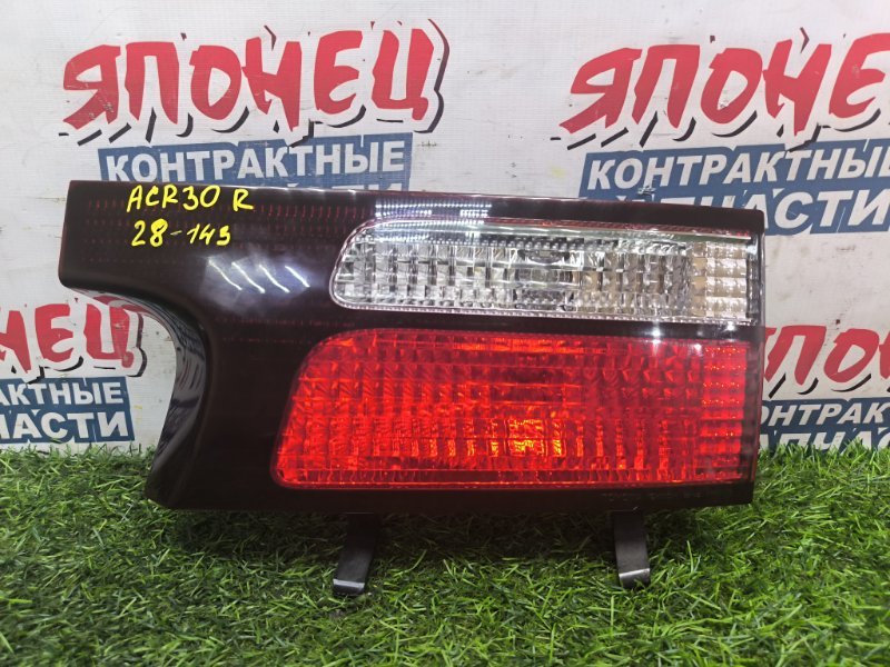 Вставка между стопов TOYOTA ESTIMA ACR30 2AZ-FE 2002 задняя правая (б/у)
