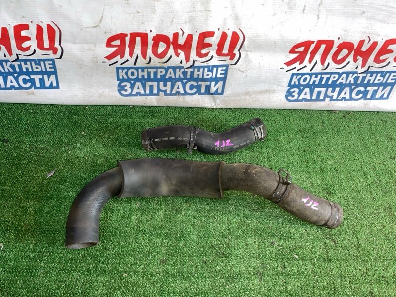 Патрубок радиатора TOYOTA CRESTA JZX100 1JZ-GE (б/у)