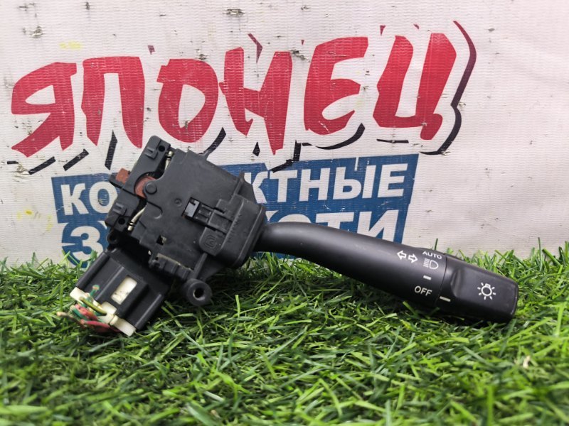 Переключатель поворотов TOYOTA VISTA AZV50 1AZ-FSE (б/у)