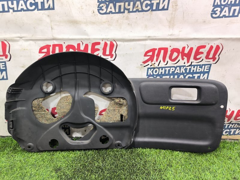 Обшивка двери багажника TOYOTA FUNCARGO NCP25 1NZ-FE (б/у)