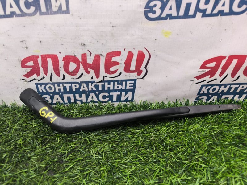Дворник двери багажника HONDA FIT GP1 LDA (б/у)