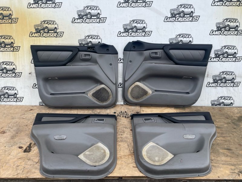Обшивка двери TOYOTA LAND CRUISER HDJ101 1HD-FTE (б/у)