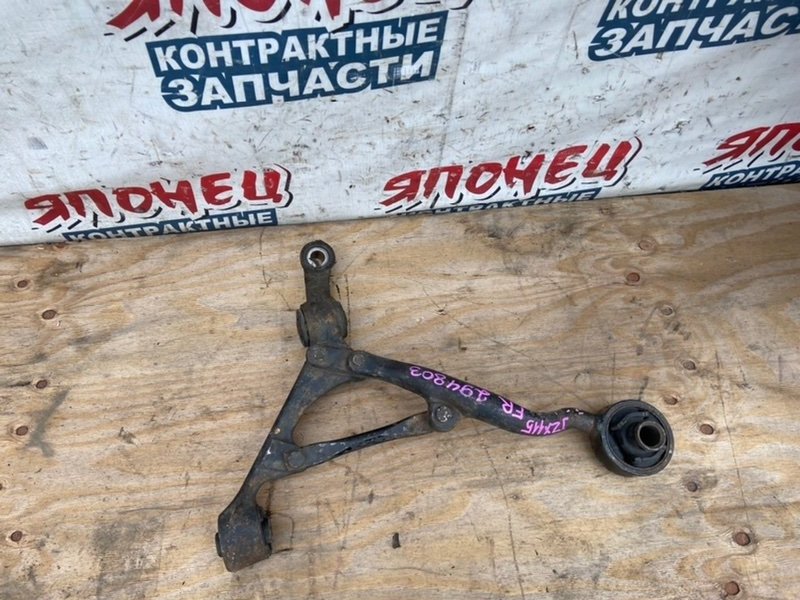 Рычаг нижний TOYOTA MARK II JZX115 1JZ-GE передний правый (б/у) Рычаг нижний TOYOTA MARK II JZX115 1JZ-GE передний правый (б/у)