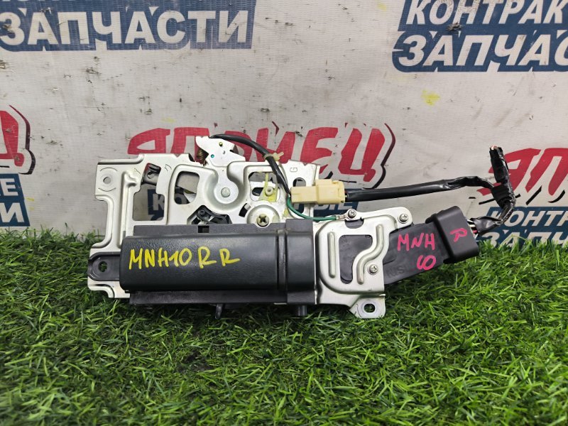 Замок двери TOYOTA ALPHARD MNH10 1MZ-FE 2004 задний правый (б/у)