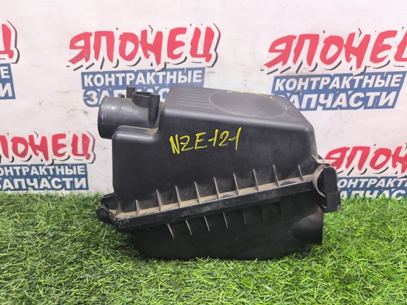 Корпус воздушного фильтра TOYOTA COROLLA SPACIO NZE121 1NZ-FE 2001 (б/у)