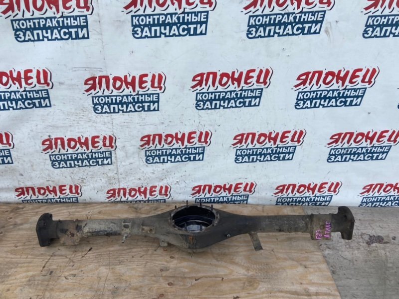 Чулок моста NISSAN ATLAS P8F23 TD25 задний (б/у) Чулок моста NISSAN ATLAS P8F23 TD25 задний (б/у)